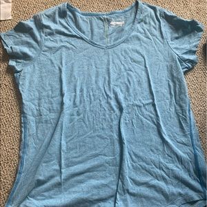 Women’s XL teal Columbia tshirt